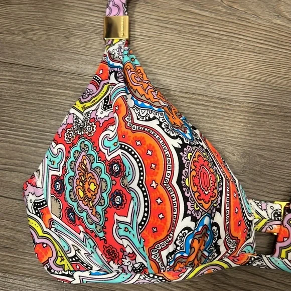 Victoria’s Secret Paisley Bikini Push-up Top Size Medium - Picture 2 of 6